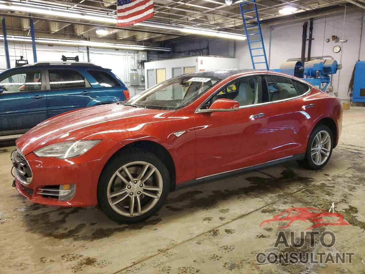 TESLA MODEL S 2014 - 5YJSA1H11EFP52016