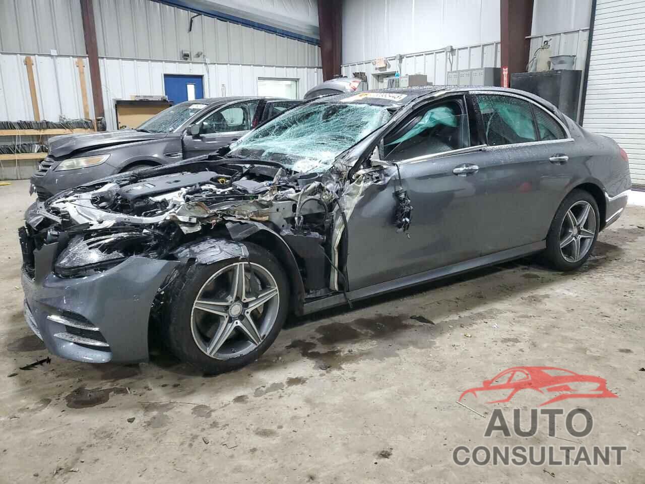 MERCEDES-BENZ E-CLASS 2017 - WDDZF4KB0HA075983
