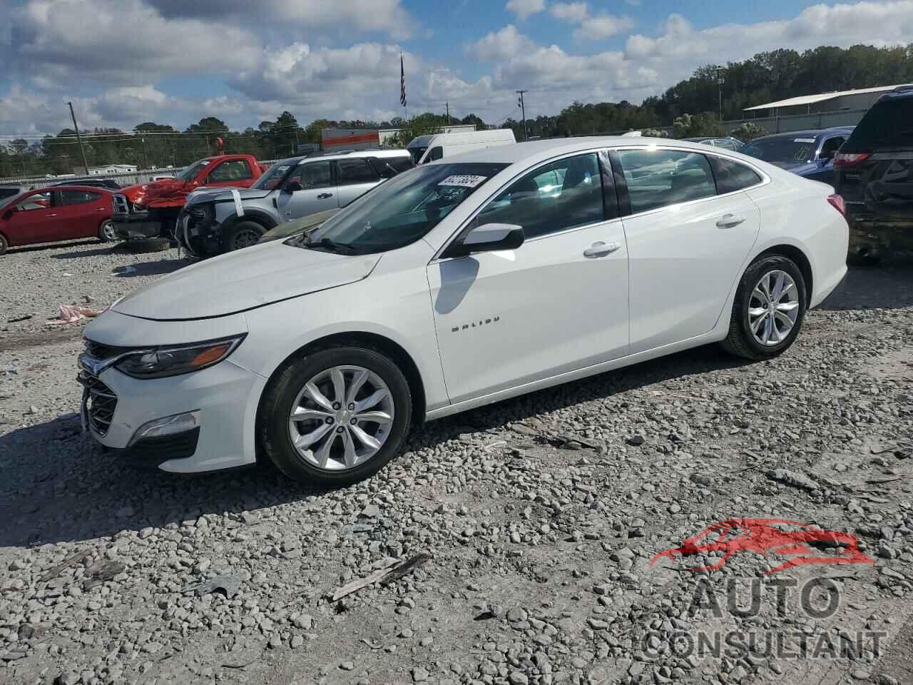 CHEVROLET MALIBU 2022 - 1G1ZD5ST8NF110789