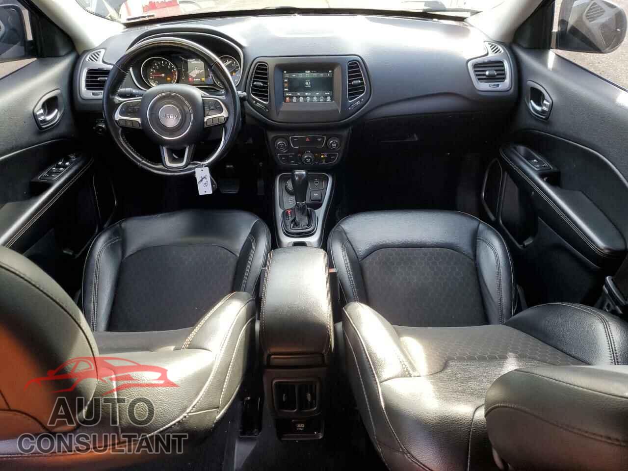 JEEP COMPASS 2020 - 3C4NJDBB2LT138347