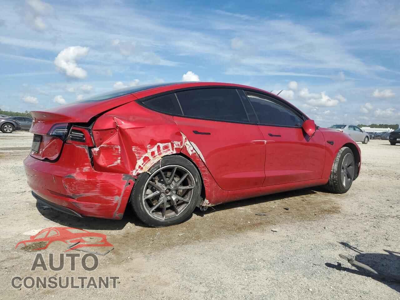 TESLA MODEL 3 2021 - 5YJ3E1EA8MF908452