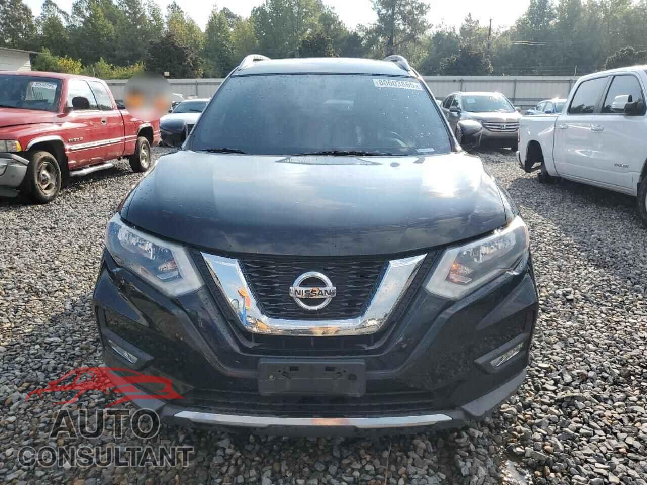 NISSAN ROGUE 2017 - KNMAT2MV3HP557369
