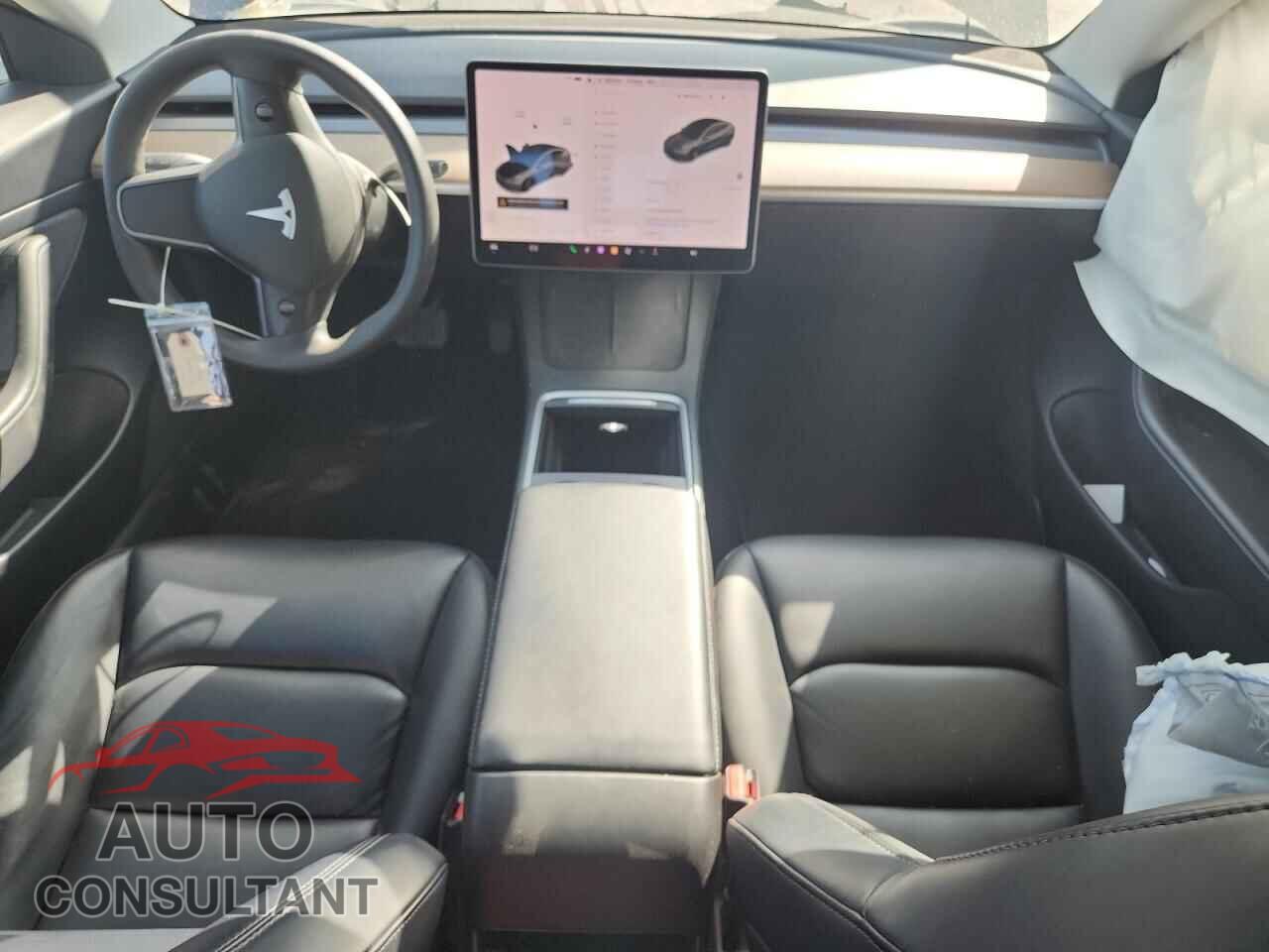 TESLA MODEL 3 2021 - 5YJ3E1EB3MF849156