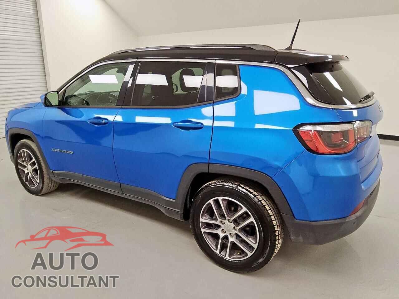 JEEP COMPASS 2018 - 3C4NJCBB1JT124334