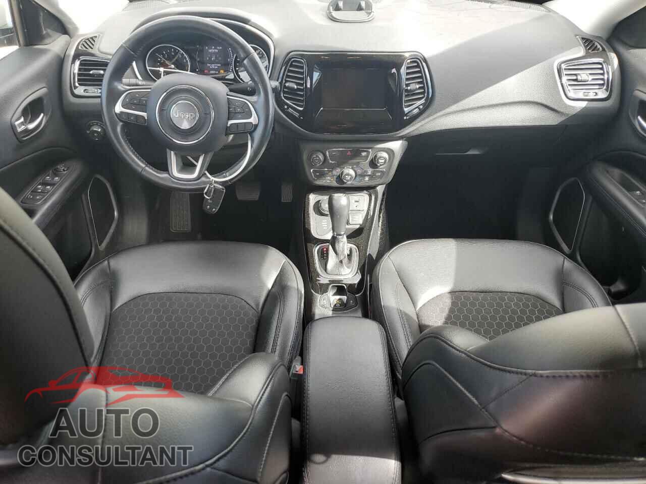 JEEP COMPASS 2019 - 3C4NJDBBXKT828006