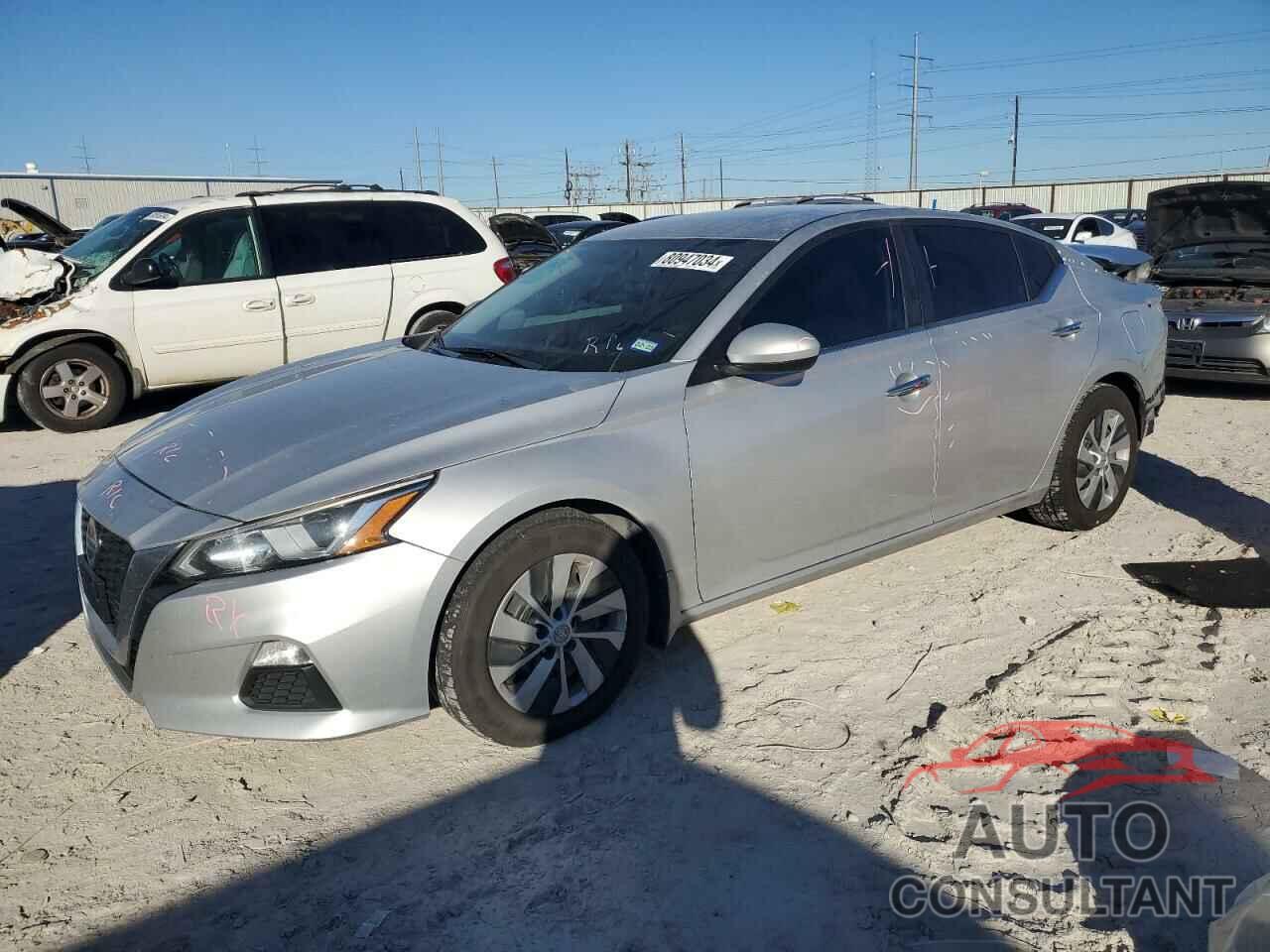 NISSAN ALTIMA 2019 - 1N4BL4BV8KC209011