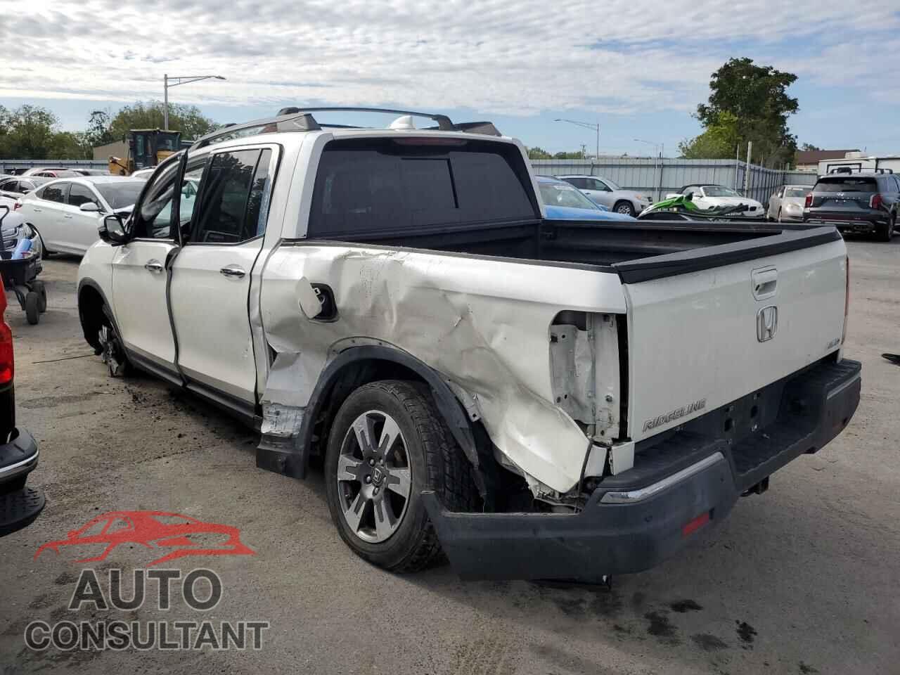 HONDA RIDGELINE 2017 - 5FPYK3F74HB017097