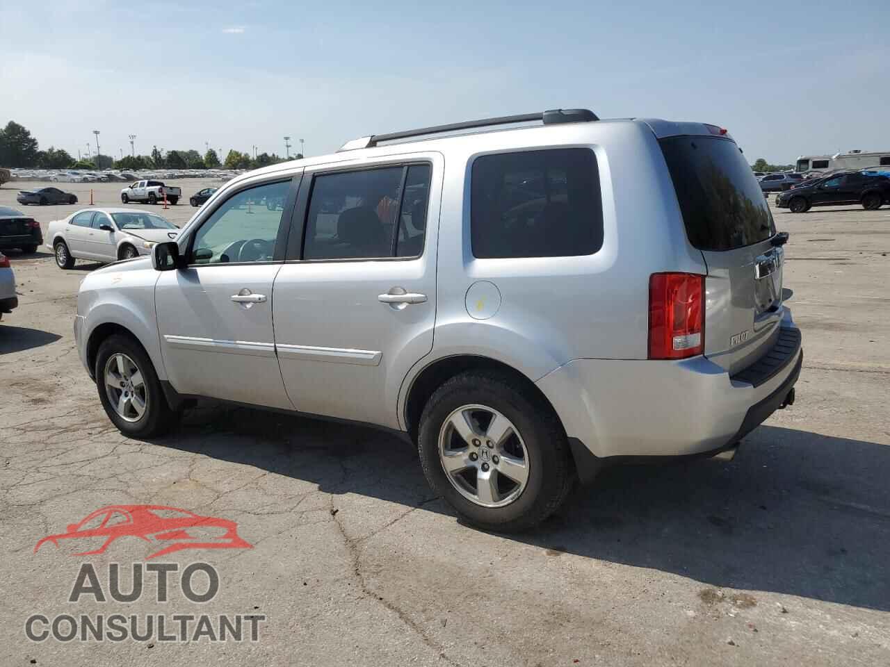 HONDA PILOT 2011 - 5FNYF4H55BB106831