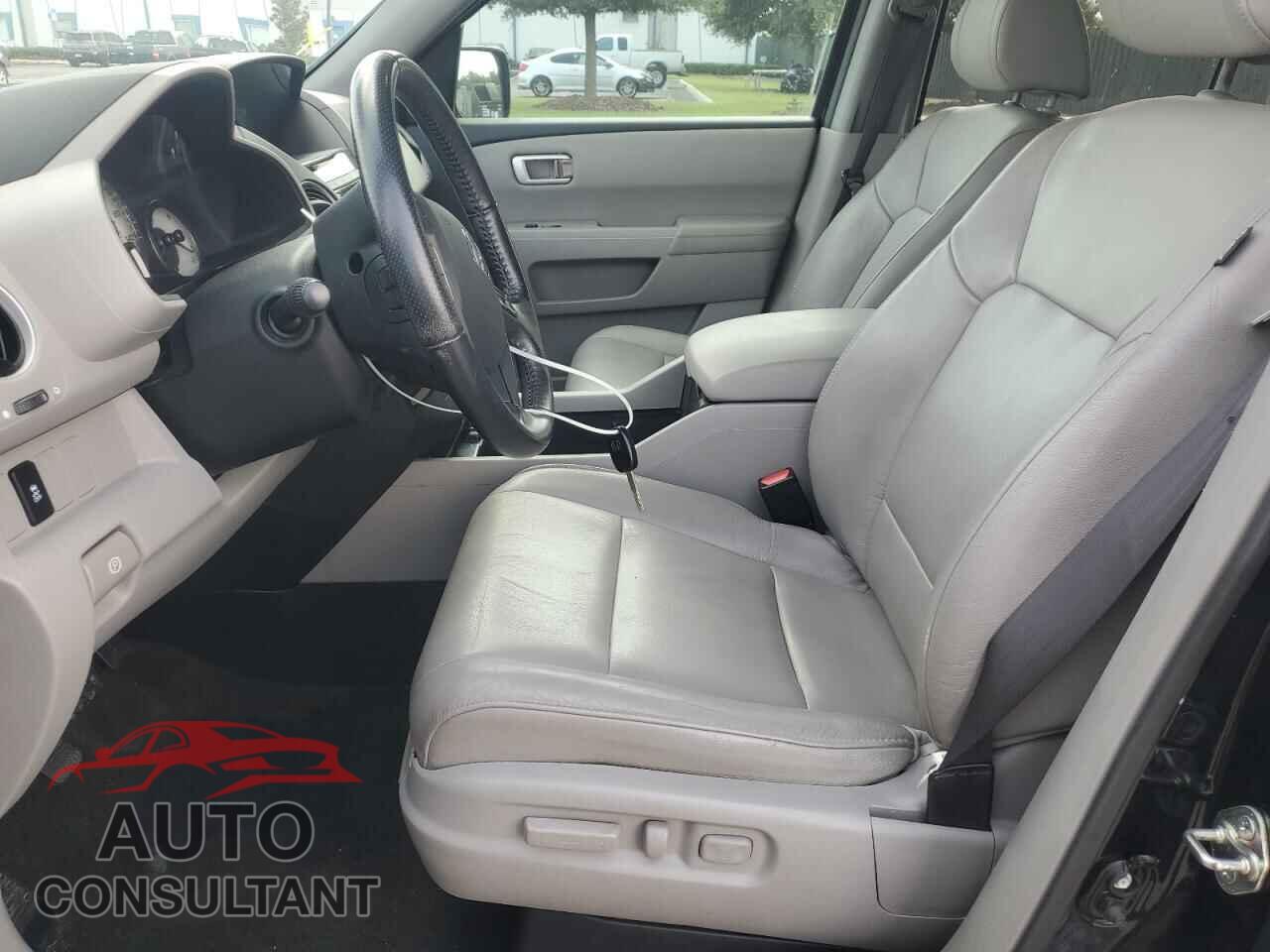 HONDA PILOT 2014 - 5FNYF3H56EB014853