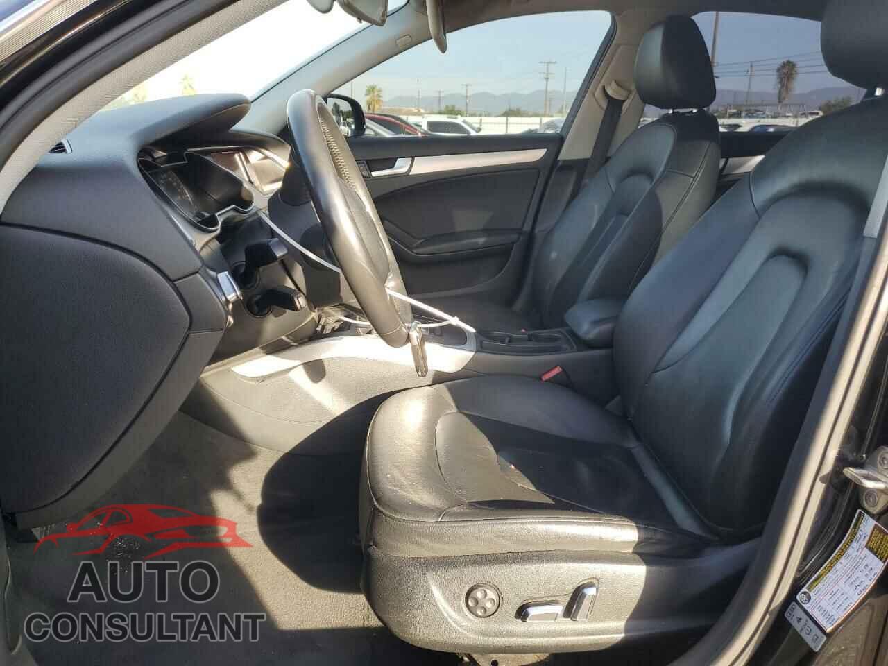 AUDI A4 2013 - WAUBFAFL9DN039643