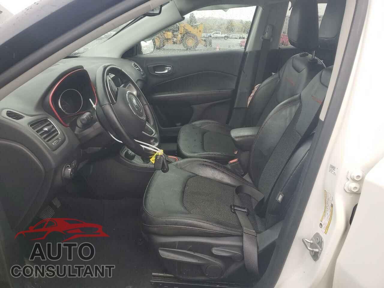 JEEP COMPASS 2020 - 3C4NJDDB0LT203354