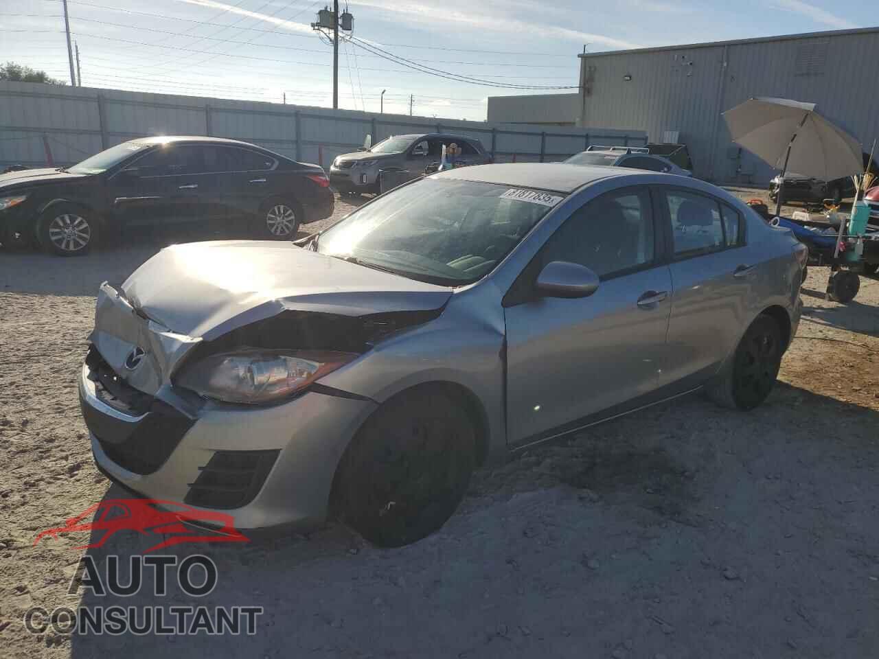 MAZDA 3 2010 - JM1BL1SF4A1106101