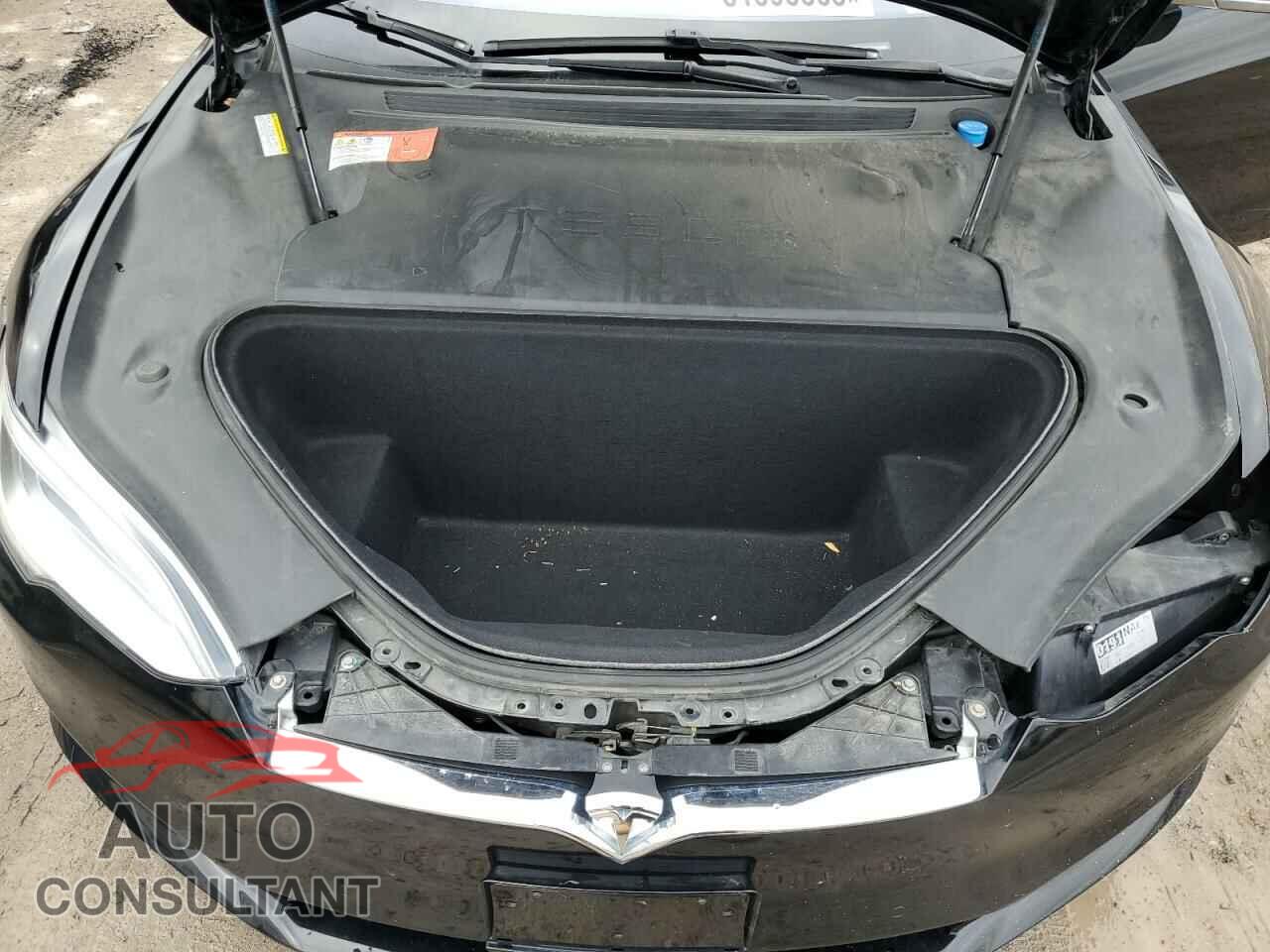 TESLA MODEL S 2016 - 5YJSA1E2XGF139585
