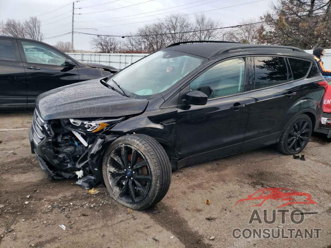 FORD ESCAPE 2019 - 1FMCU9GD5KUA15048
