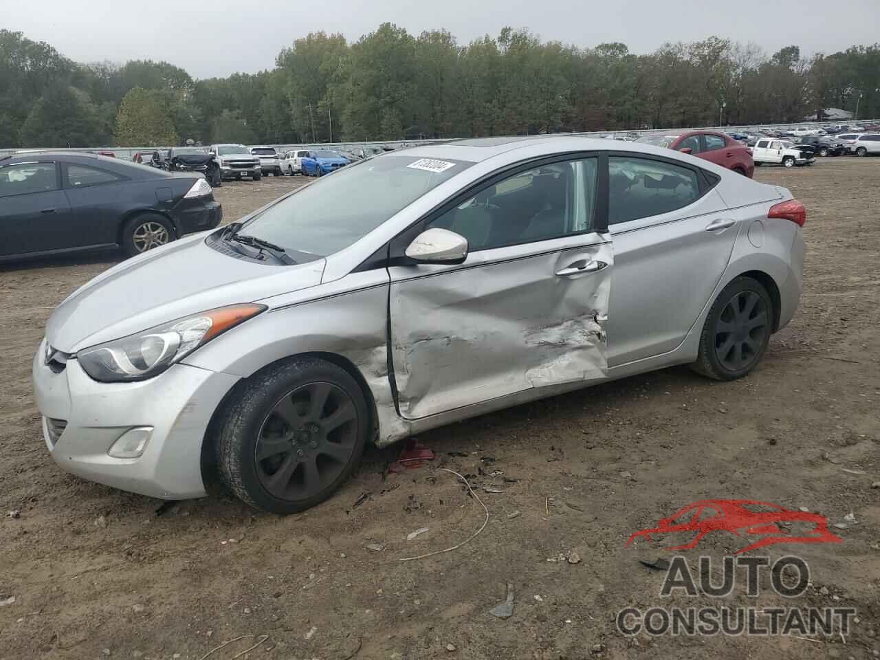 HYUNDAI ELANTRA 2013 - KMHDH4AE2DU009756