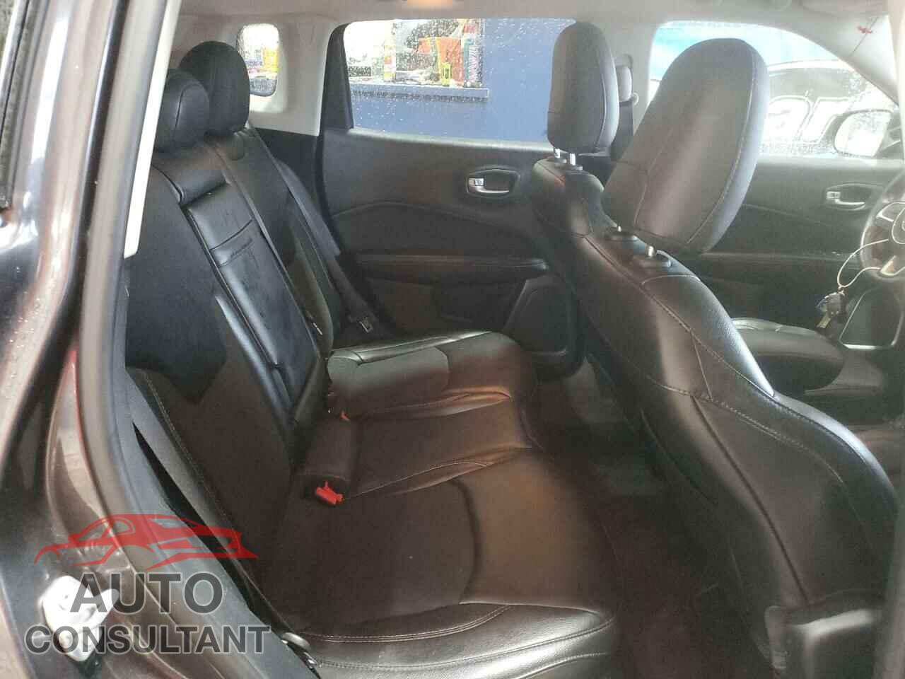 JEEP COMPASS 2018 - 3C4NJDBB9JT401978