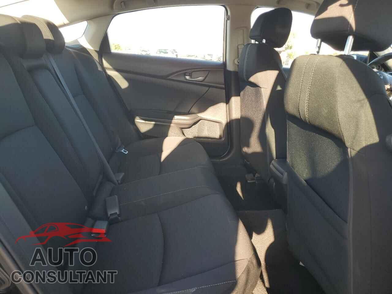 HONDA CIVIC 2017 - 19XFC2F78HE209328