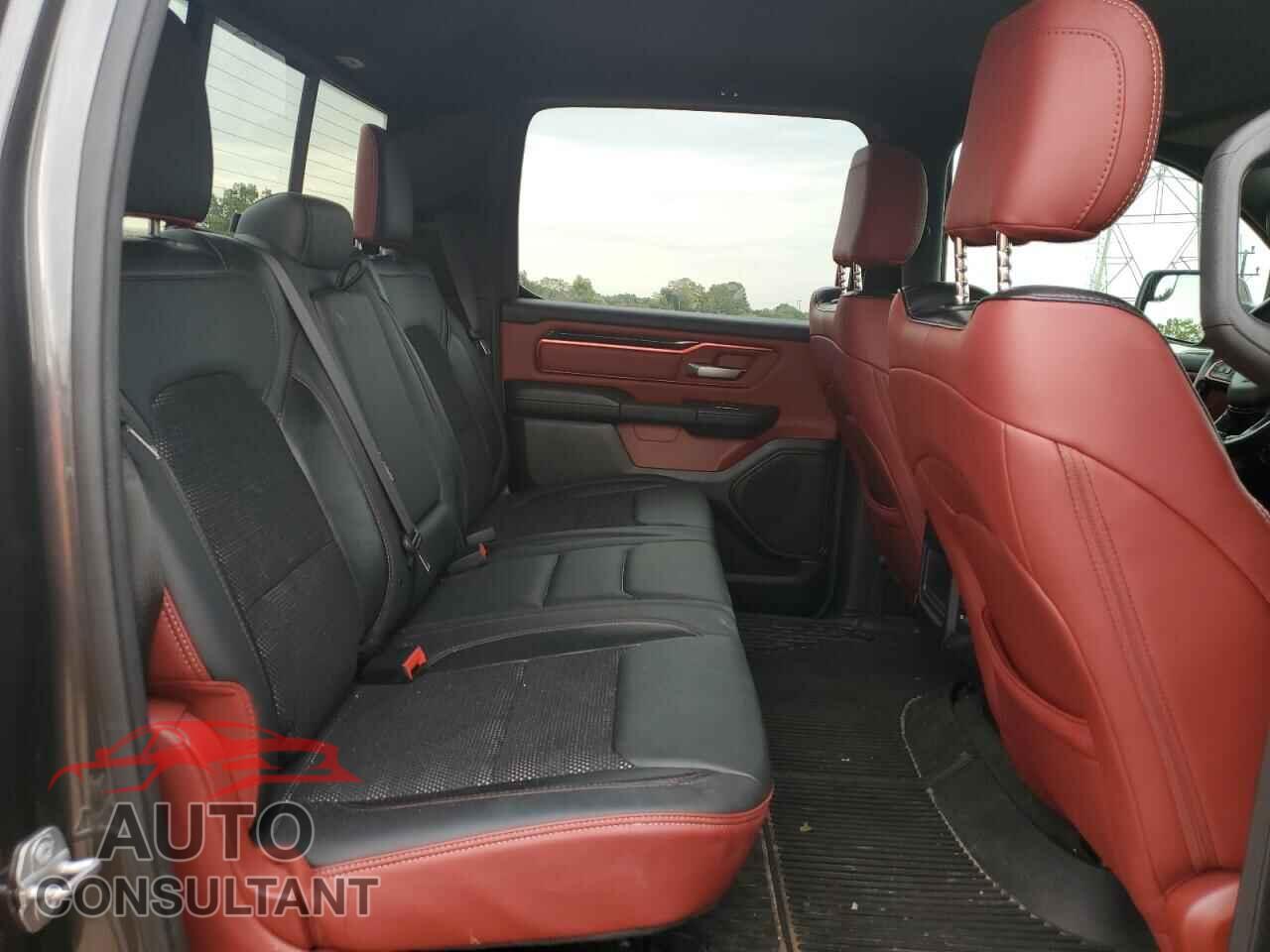 RAM 1500 2020 - 1C6SRFLT2LN179065