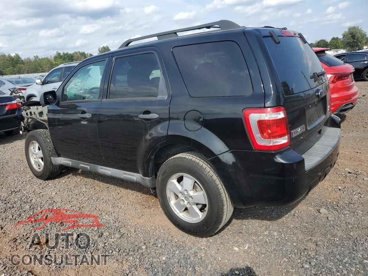 FORD ESCAPE 2010 - 1FMCU9DG1AKC81319