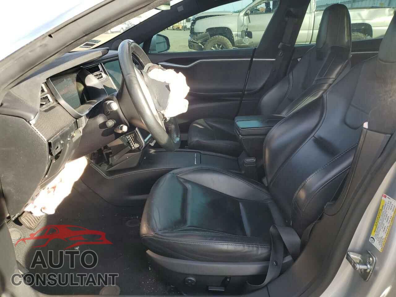 TESLA MODEL S 2016 - 5YJSA1E26GF160823
