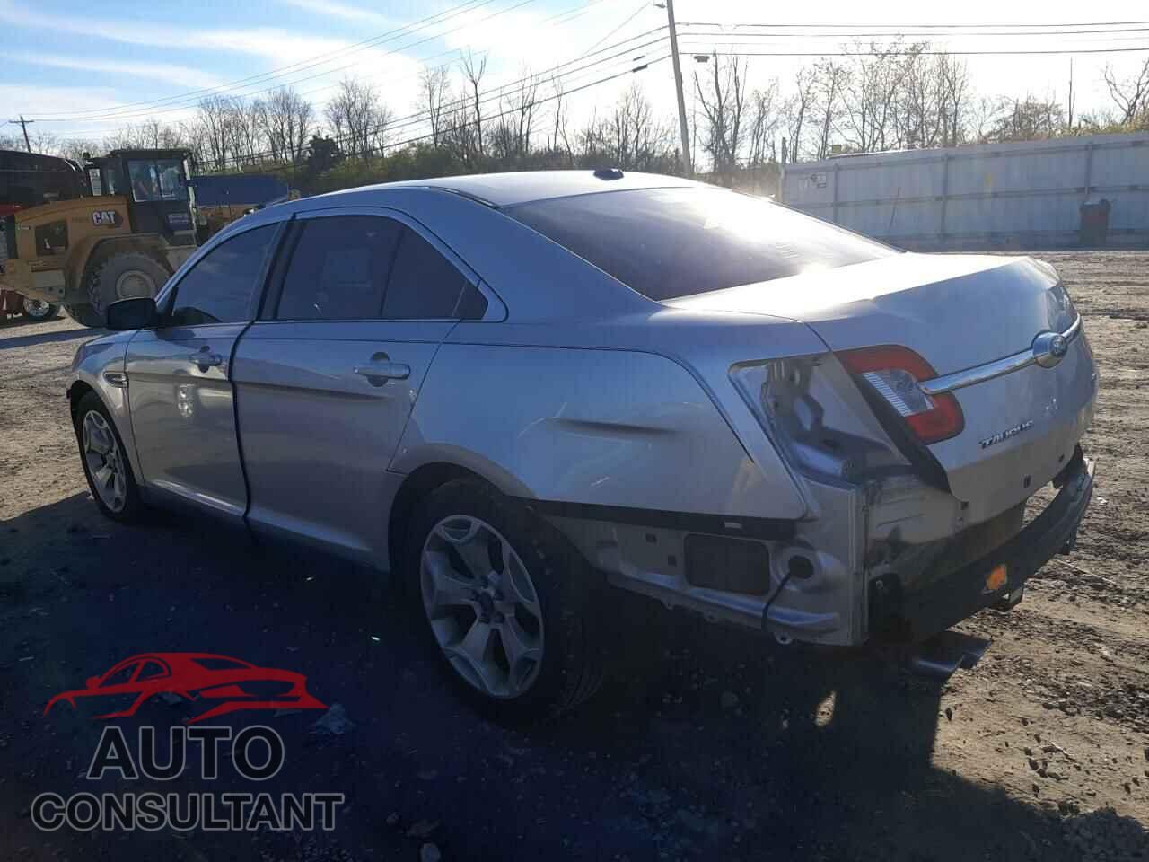 FORD TAURUS 2011 - 1FAHP2EW0BG135597