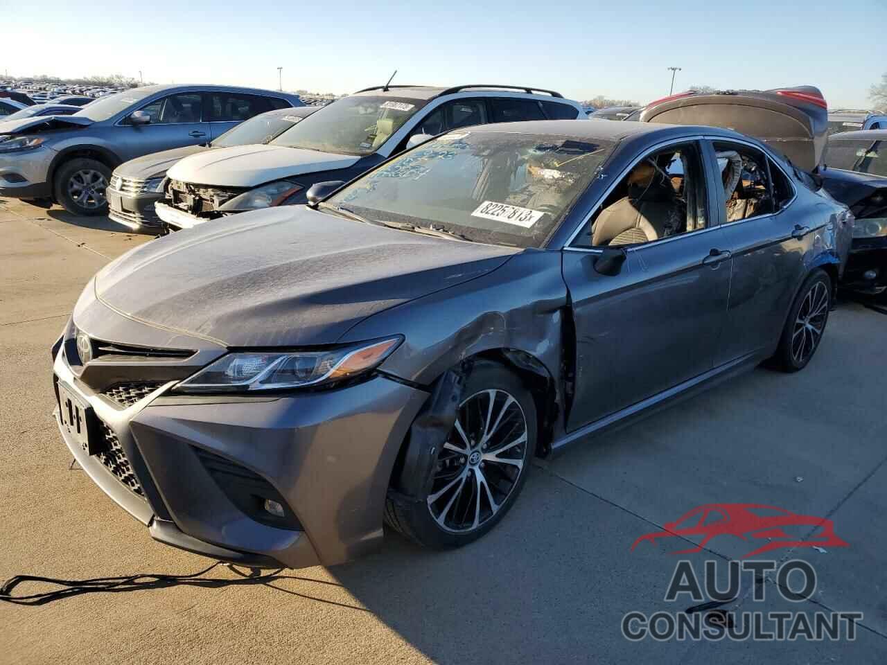 TOYOTA CAMRY 2019 - 4T1B11HK7KU762234