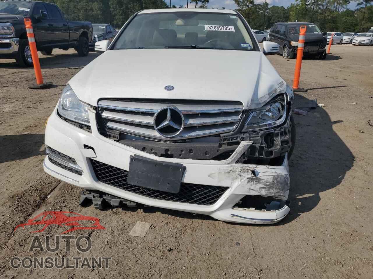 MERCEDES-BENZ C-CLASS 2013 - WDDGF4HB5DA860833
