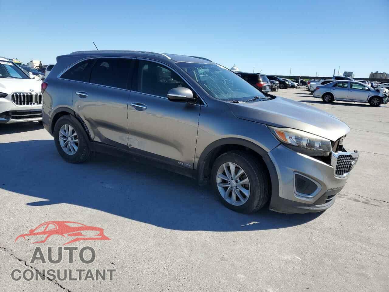 KIA SORENTO 2017 - 5XYPGDA56HG221636