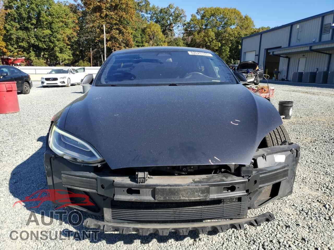 TESLA MODEL S 2017 - 5YJSA1E24HF176407