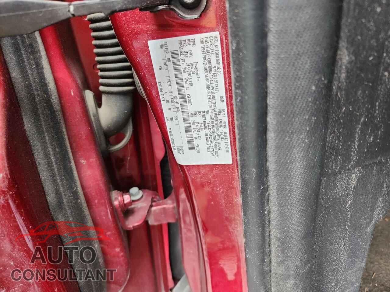 FORD FOCUS 2017 - 1FADP3F23HL327791