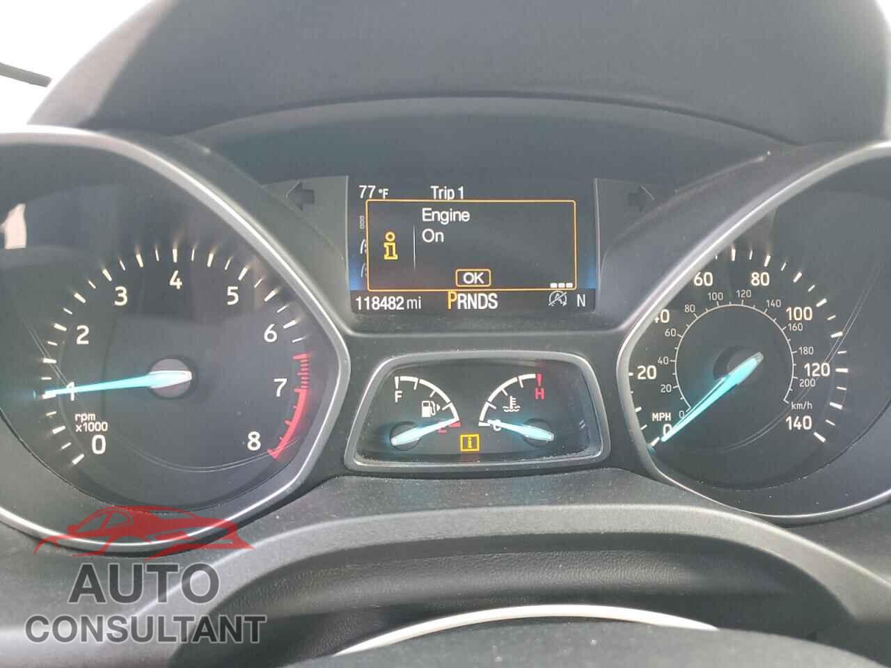 FORD ESCAPE 2017 - 1FMCU0GD6HUE23563