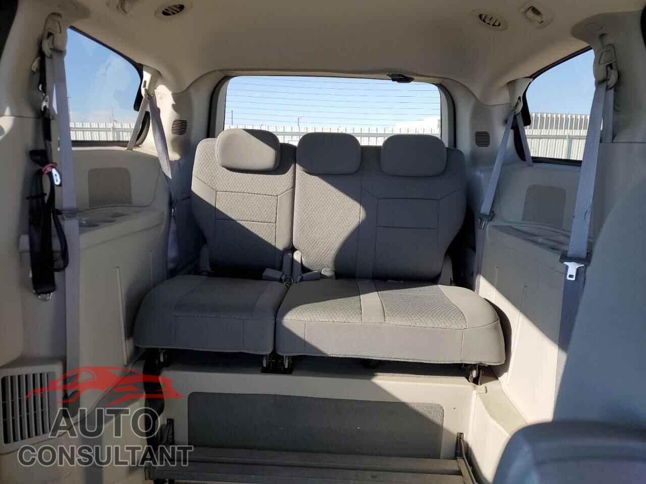 DODGE CARAVAN 2010 - 2D4RN4DE0AR343455