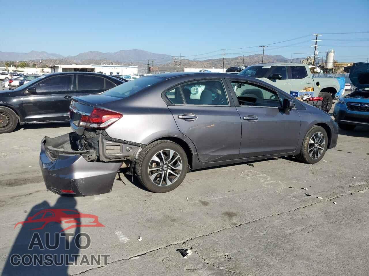 HONDA CIVIC 2015 - 19XFB2F8XFE071140
