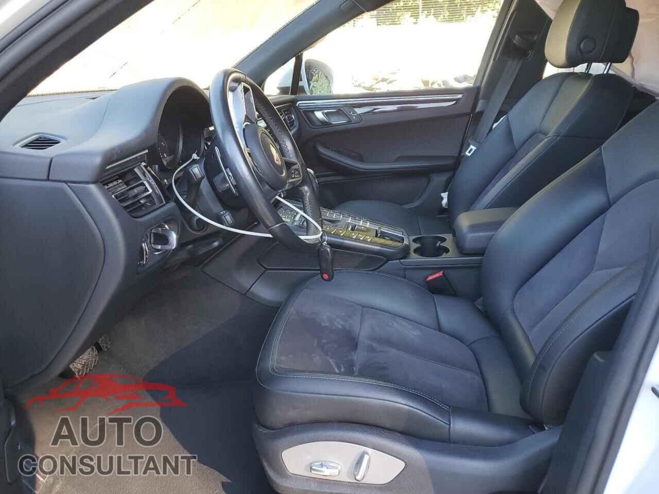 PORSCHE MACAN 2021 - WP1AA2A58MLB01264