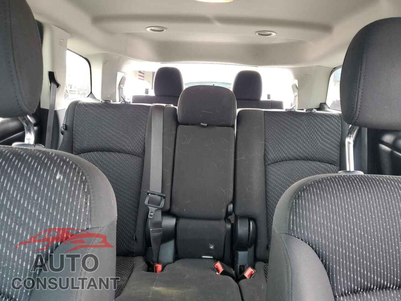 DODGE JOURNEY 2018 - 3C4PDCBB3JT384783