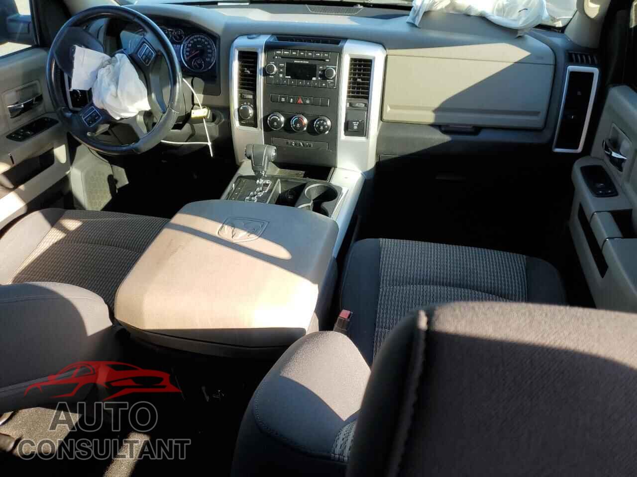 DODGE RAM 1500 2012 - 1C6RD7LT9CS221252