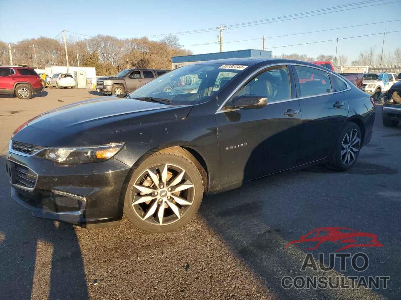 CHEVROLET MALIBU 2017 - 1G1ZE5STXHF101934