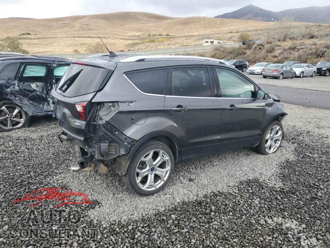 FORD ESCAPE 2019 - 1FMCU9J9XKUA81583