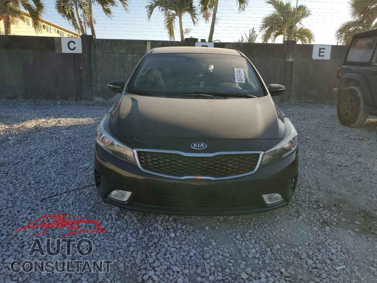 KIA FORTE 2017 - 3KPFL4A74HE084900