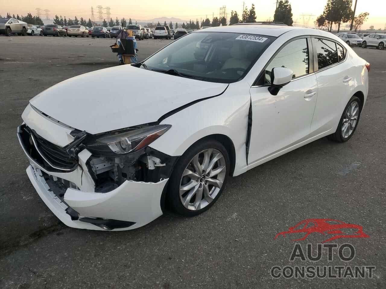 MAZDA 3 2016 - JM1BM1X34G1299192