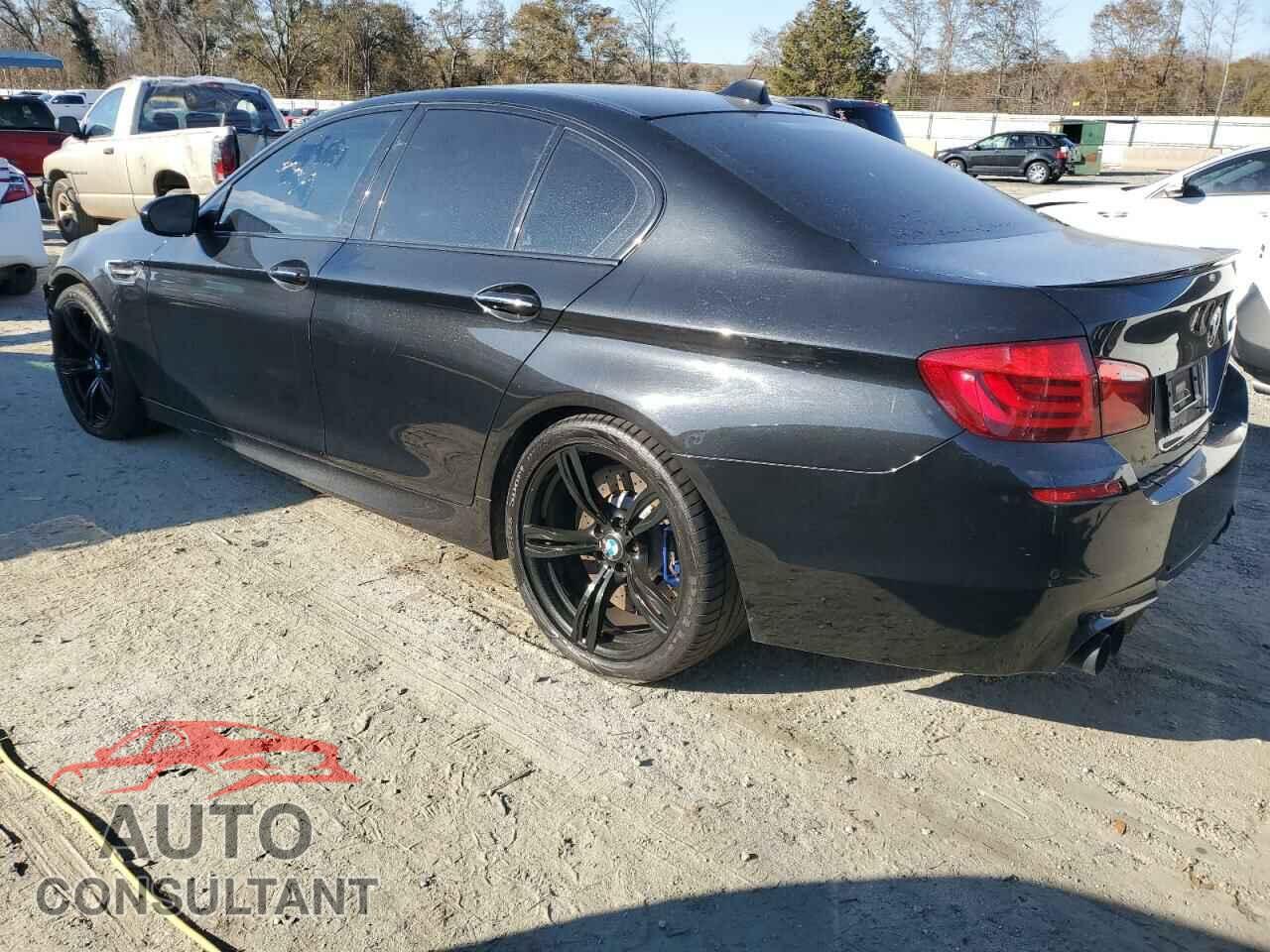 BMW M5 2013 - WBSFV9C5XDD096041