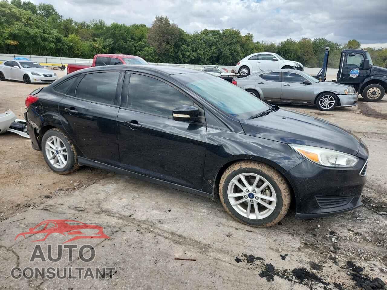 FORD FOCUS 2015 - 1FADP3F23FL374882