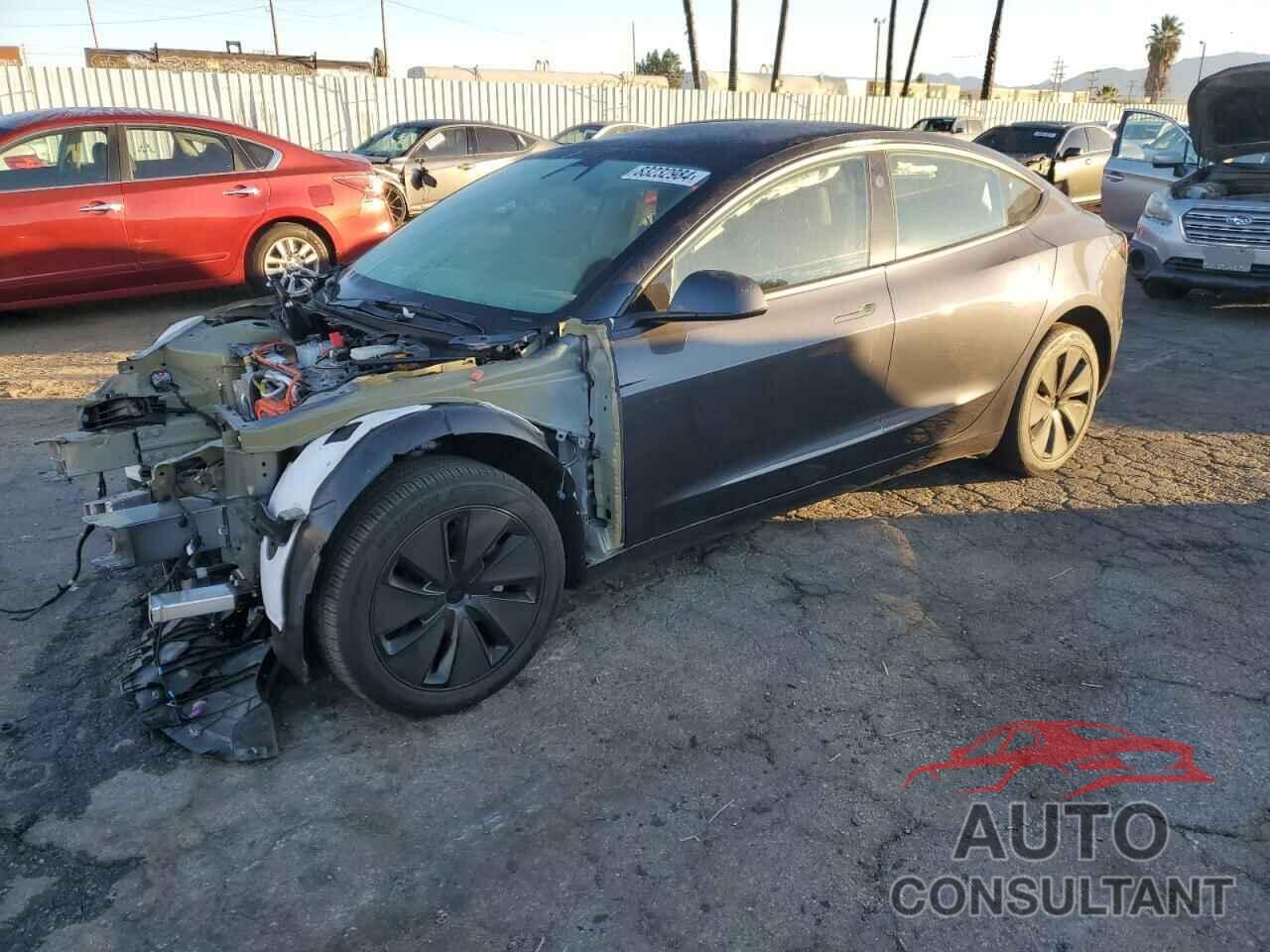 TESLA MODEL 3 2024 - 5YJ3E1EA4RF741904