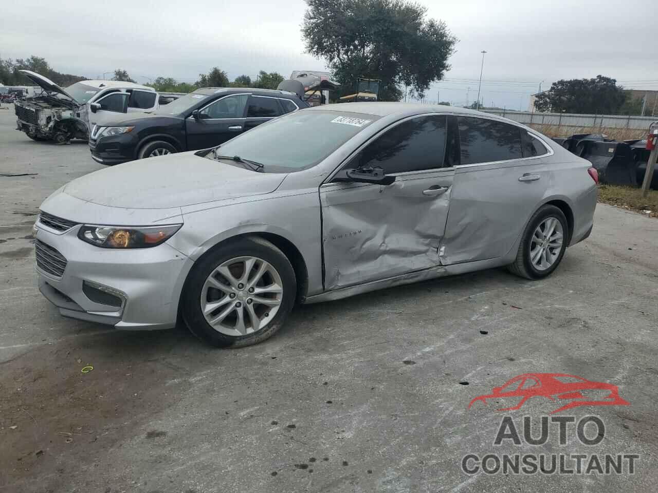 CHEVROLET MALIBU 2017 - 1G1ZE5ST4HF201575