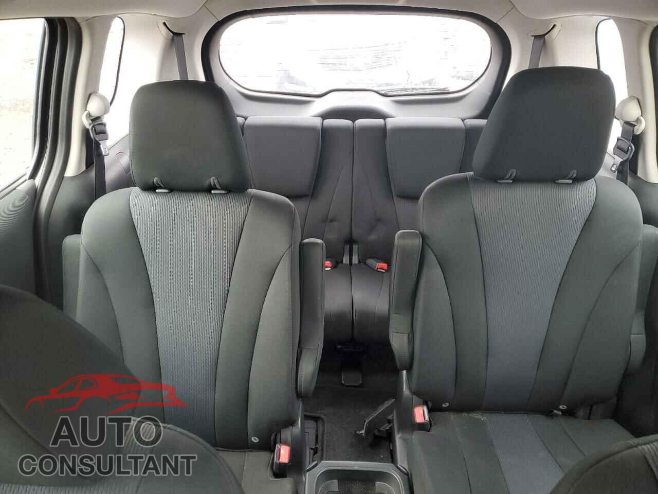MAZDA 5 2013 - JM1CW2BL5D0147922
