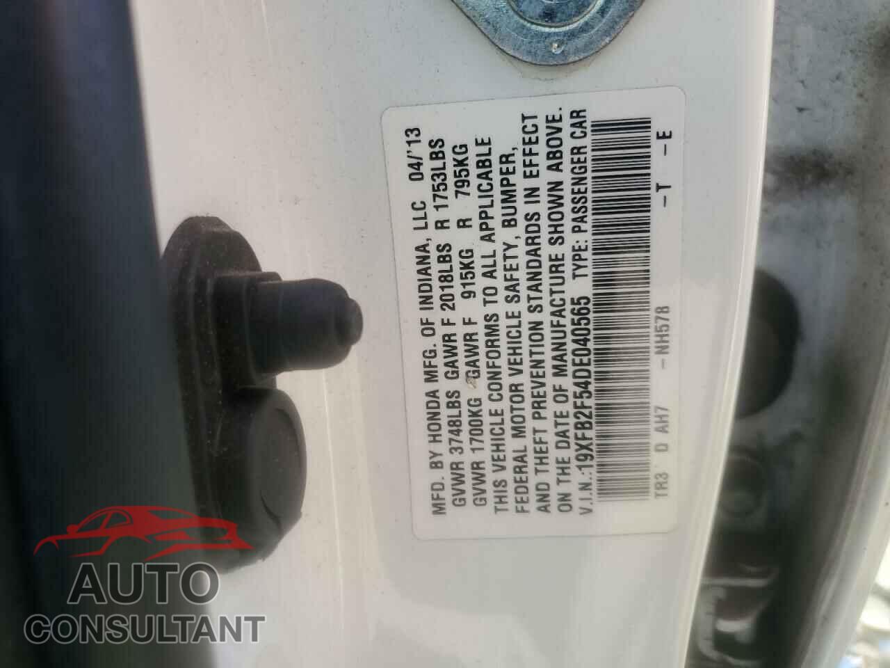 HONDA CIVIC 2013 - 19XFB2F54DE040565