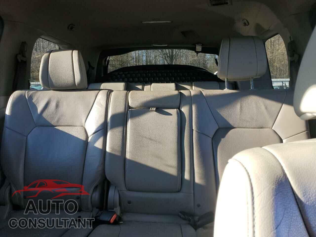 HONDA PILOT 2013 - 5FNYF4H65DB076189