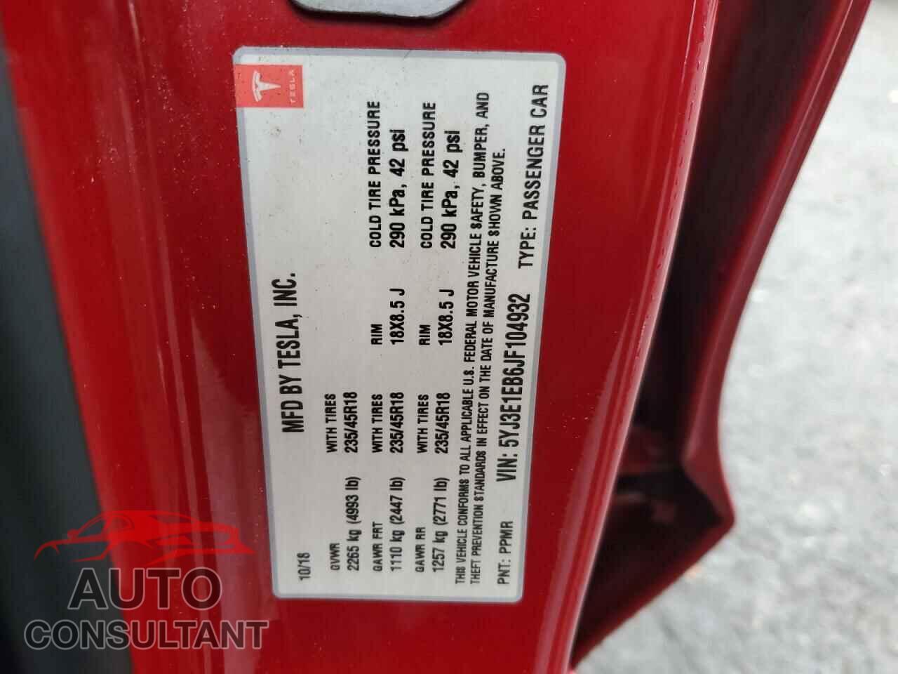 TESLA MODEL 3 2018 - 5YJ3E1EB6JF104932