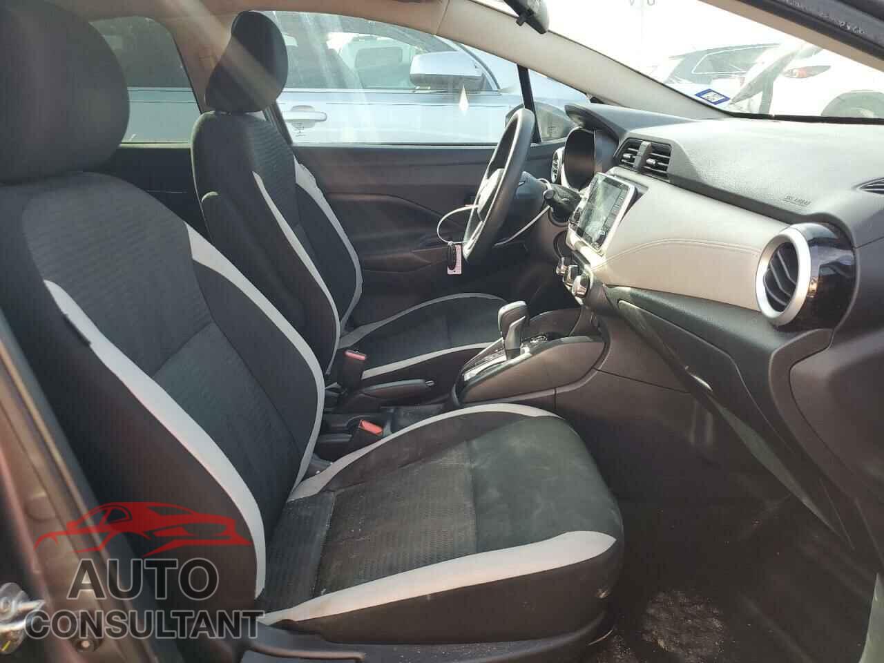 NISSAN VERSA 2020 - 3N1CN8EV5LL902929