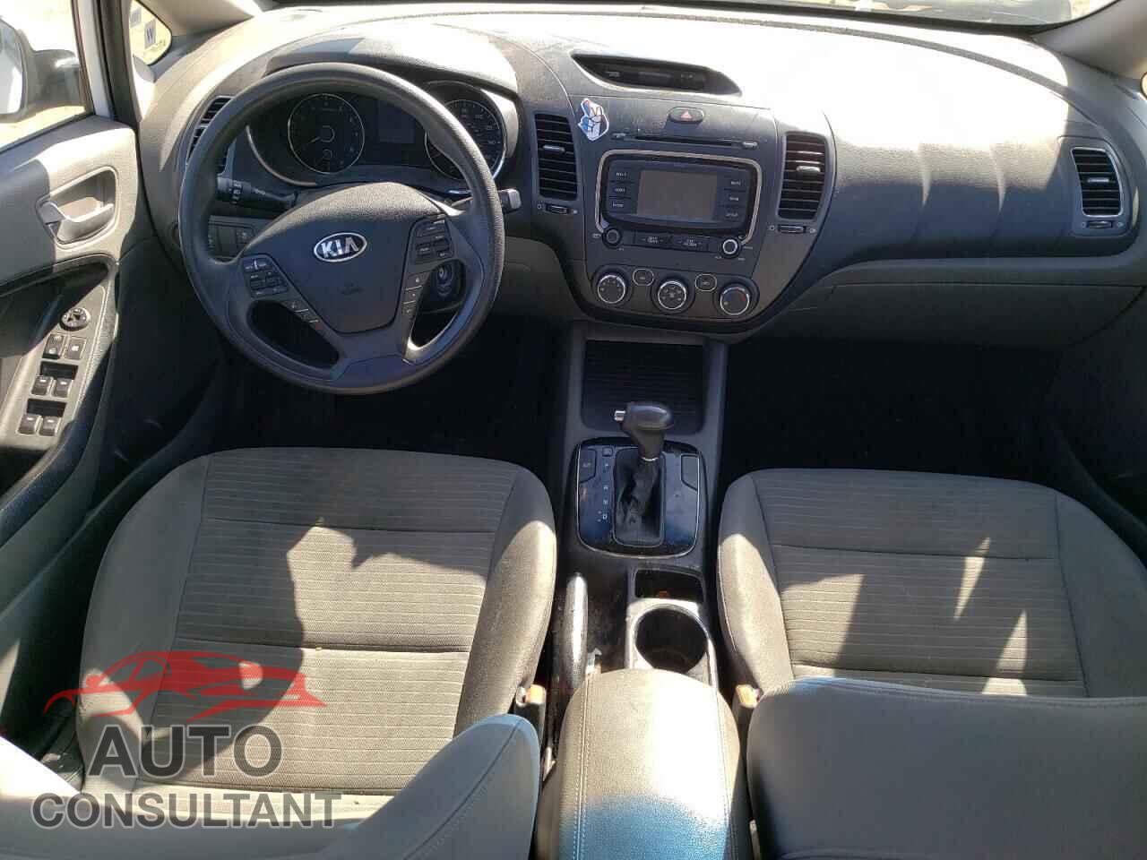 KIA FORTE 2017 - 3KPFL4A76HE007722